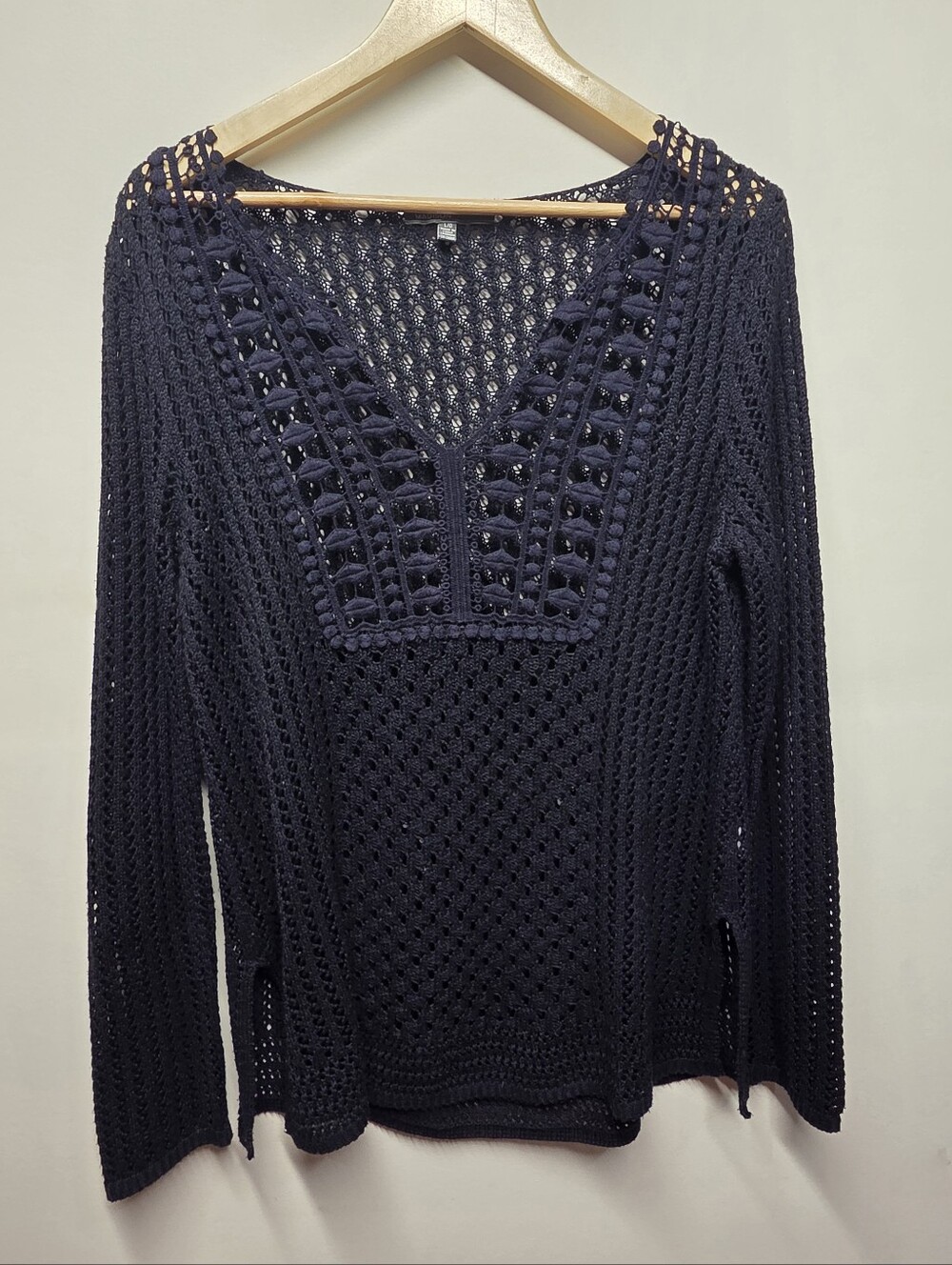 89th & Madison Navy Blue Boho Crochet Knit Long Sleeve Top Deep V Neck Sz Large
